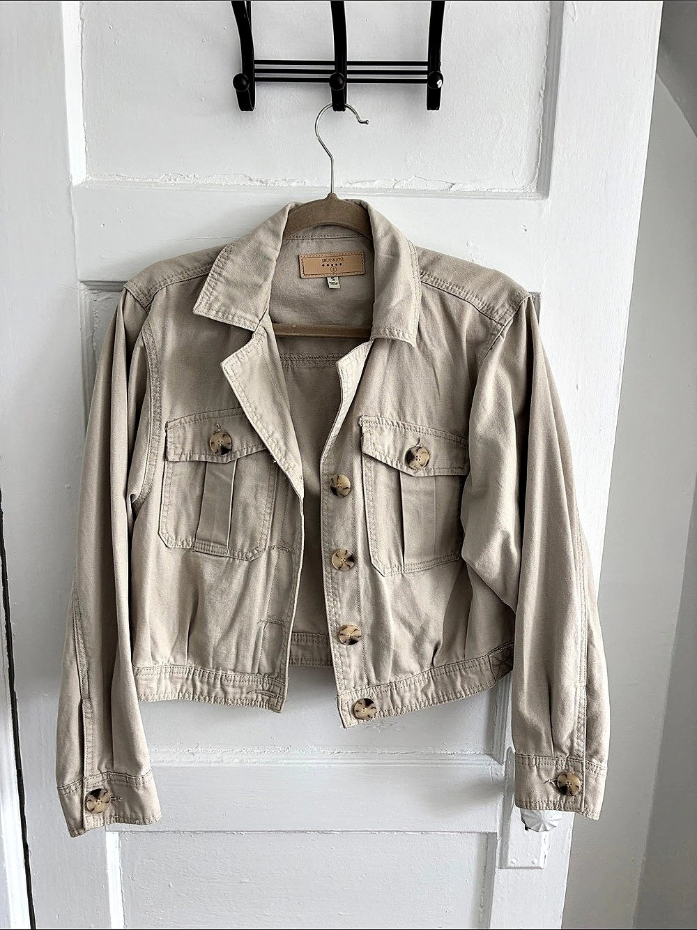 BlankNYC Breaking Camp Jacket Cropped Beige Utility Jacket Small
